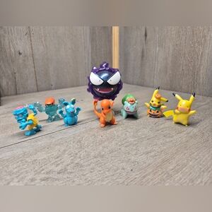 Pokemon/Zuru Smashers Lot! (8 Pieces) Pokémon Zuru Smashers Zombie Pumpkin